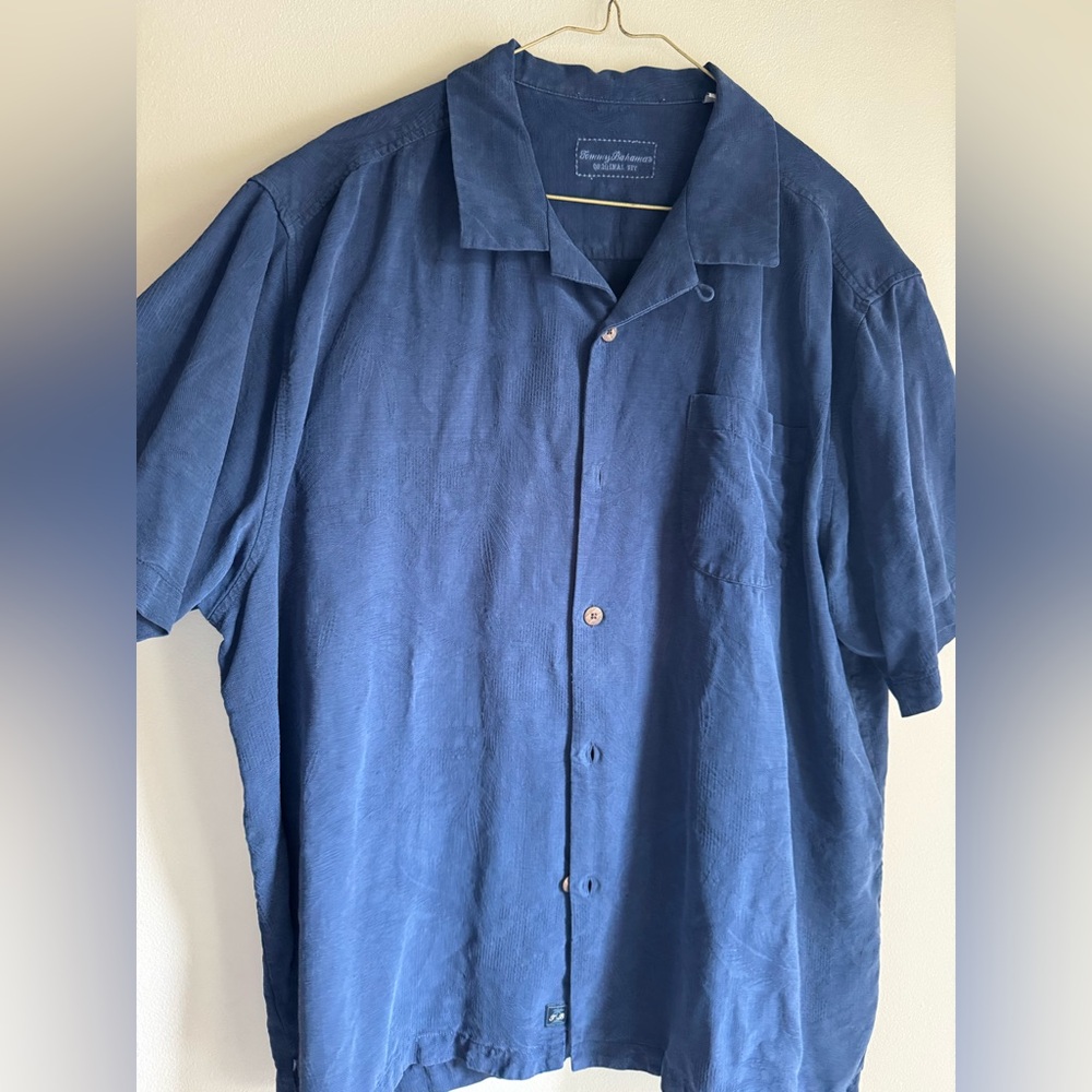 Tommy Bahama Navy Casual Button Down Shirt